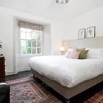 Thorney Tatil Evi *
